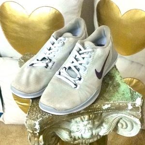 Nike.....flex...supreme TR 5..accepting offers